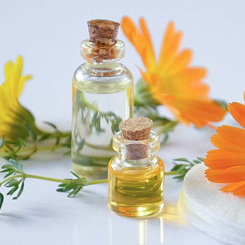 aromathérapie pot de crème composés aromatiques extraits de plantespharmacie Jacques Brel